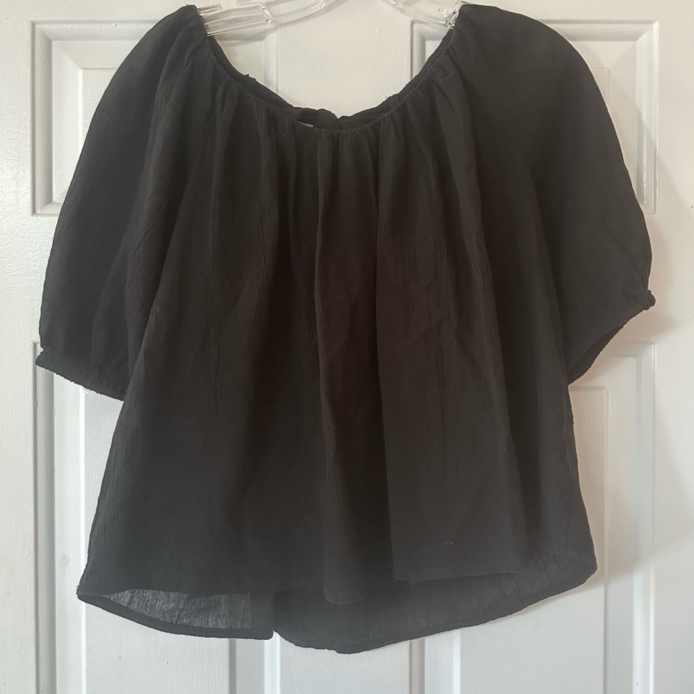 Old Navy 100% Cotton Blouse Black Puff Sleeve Open Tie-Back Swing. Size small. - Picture 4 of 15